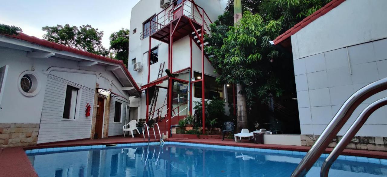 Aparthotel Maison Suisse Asuncion Exterior photo